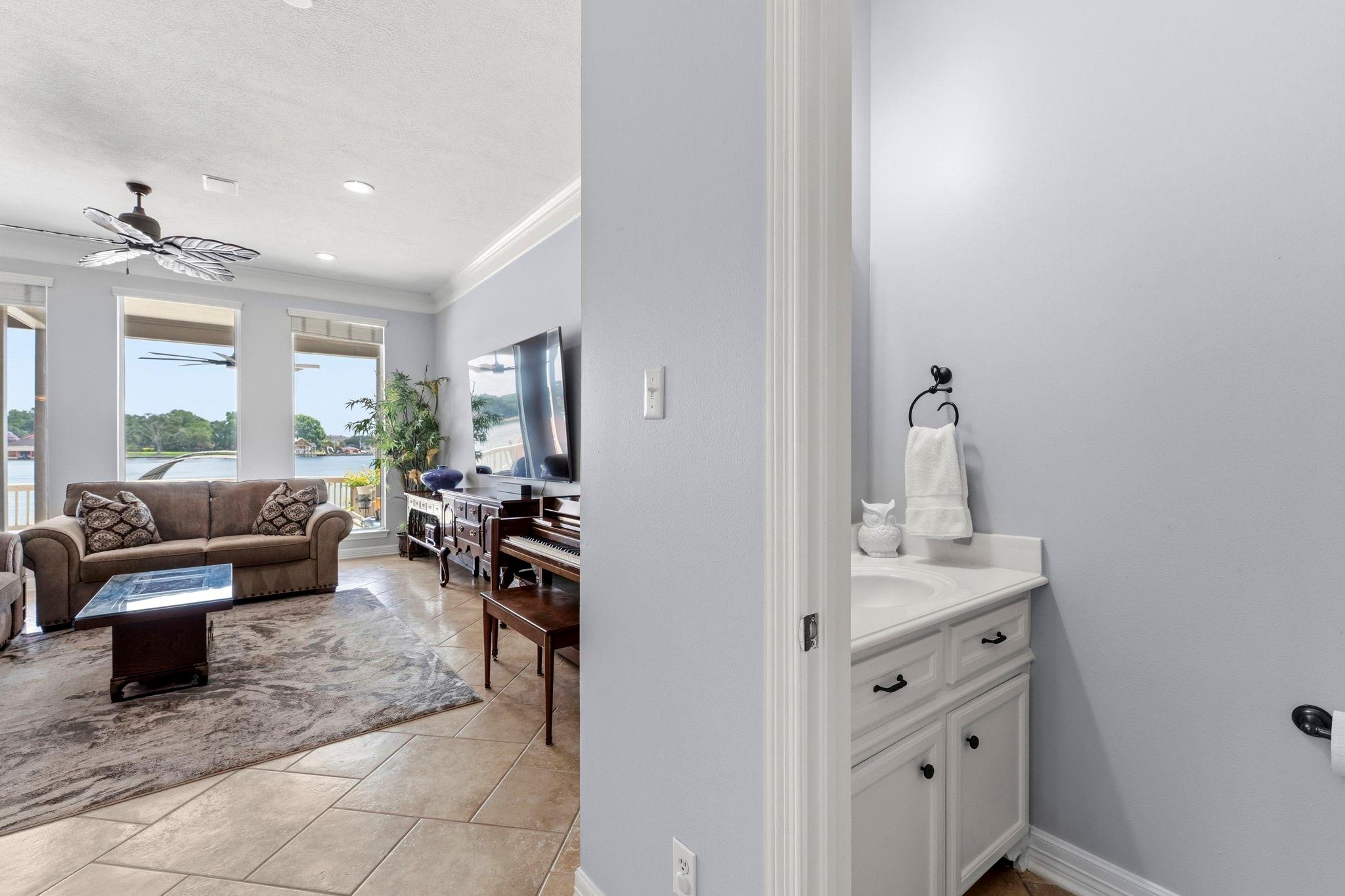 1208 Lake View Drive
