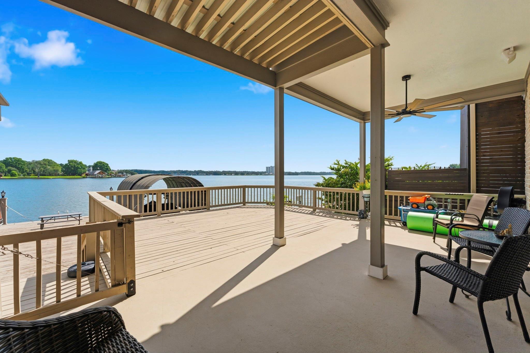 1208 Lake View Drive