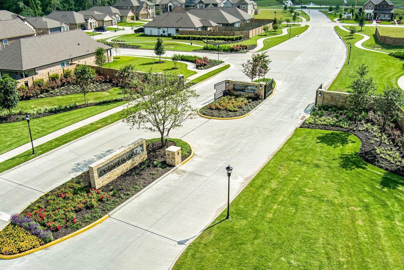 11906 Royal Willow Lane