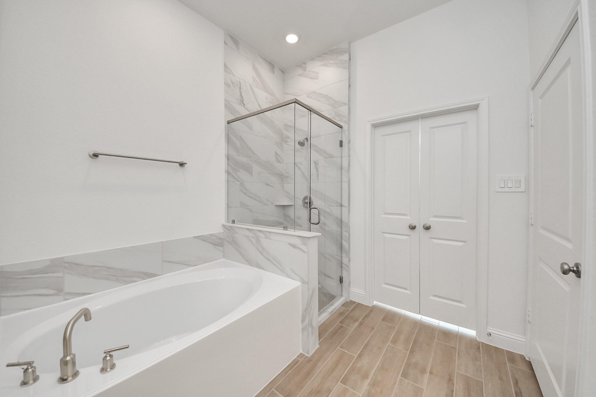 7606 Cattail Shallows Lane