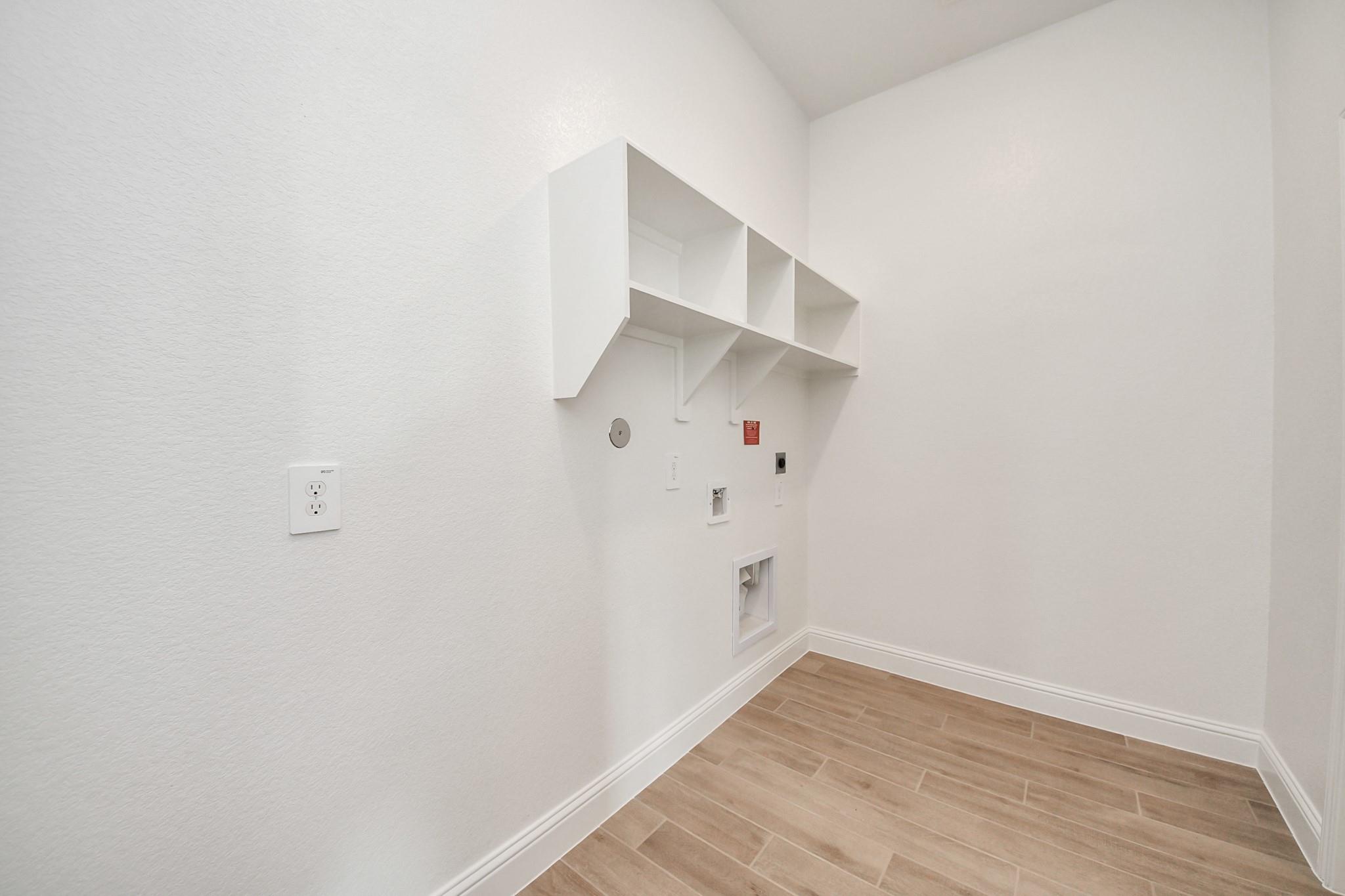 7606 Cattail Shallows Lane