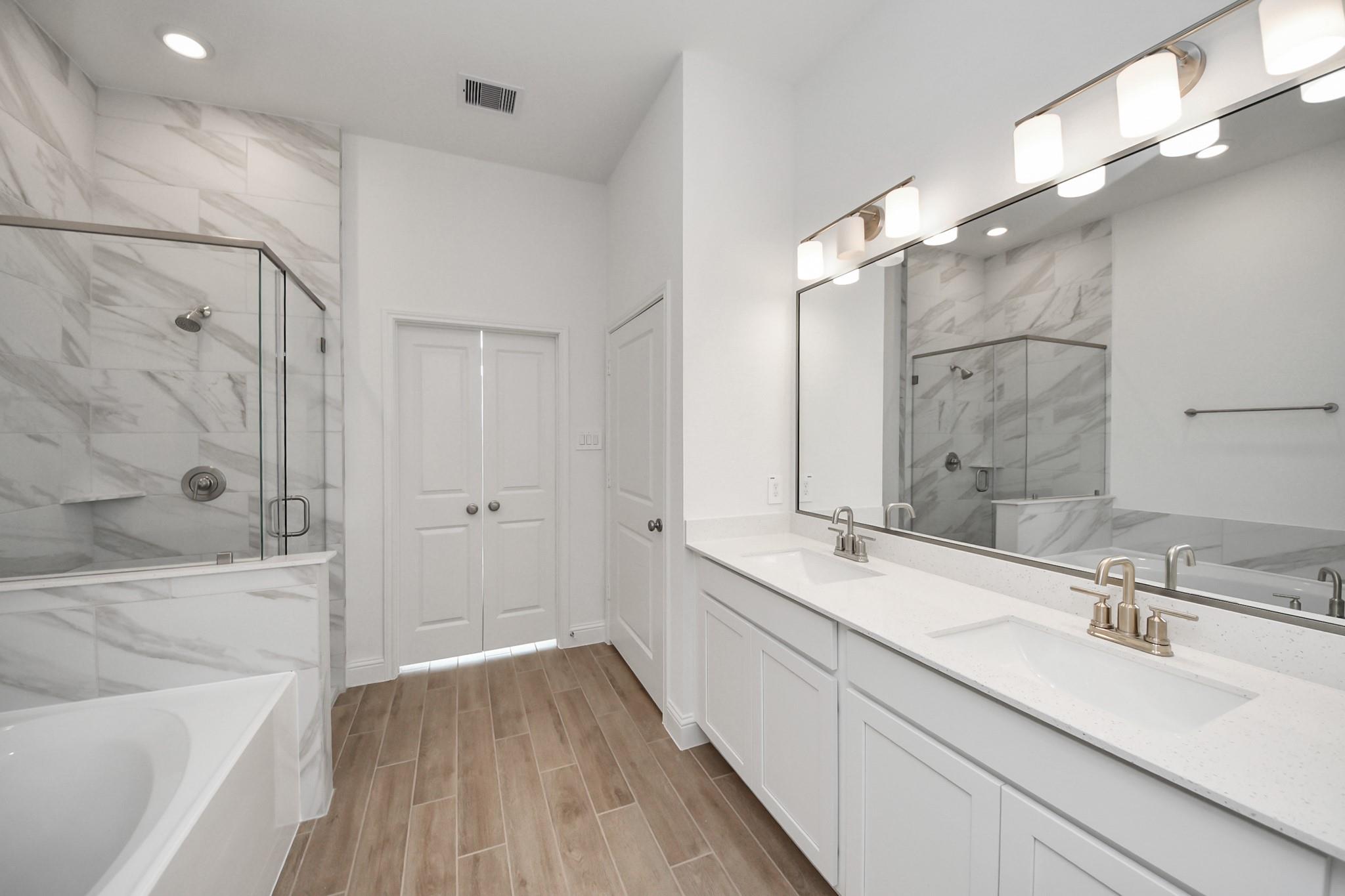 7606 Cattail Shallows Lane