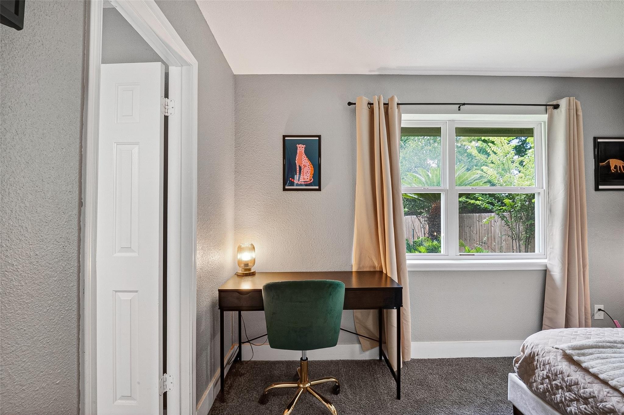 1206 Riggs Road