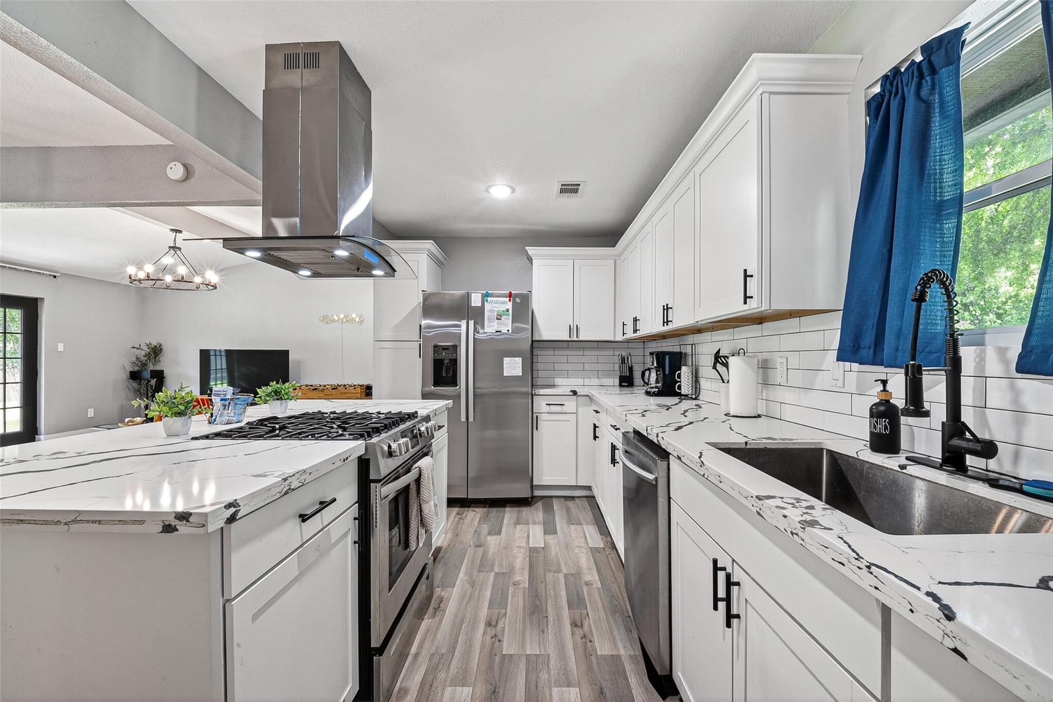1206 Riggs Road