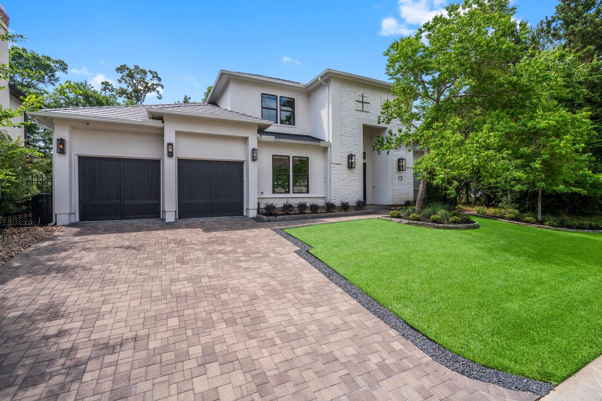 19 Pronghorn Place