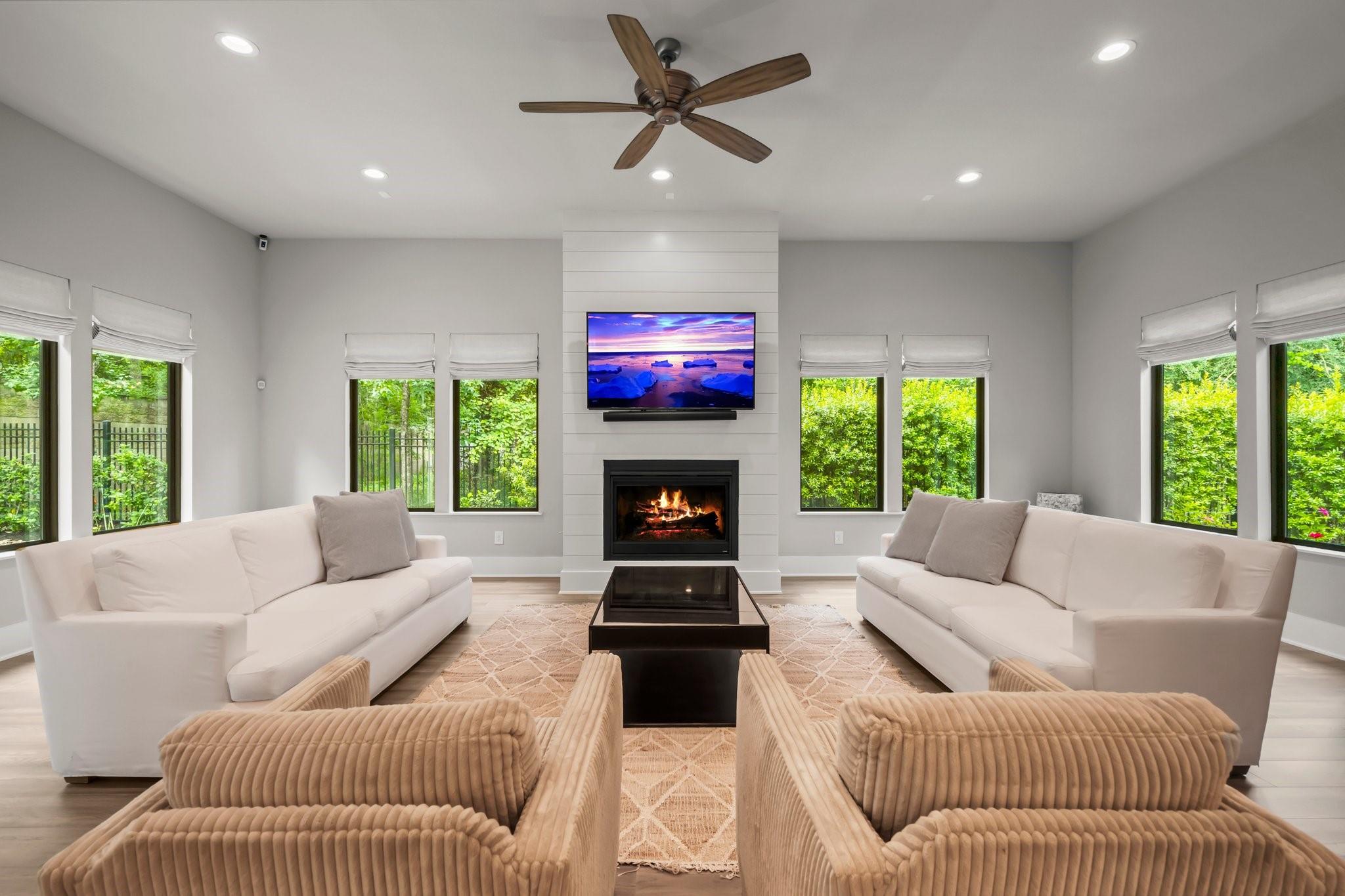 19 Pronghorn Place