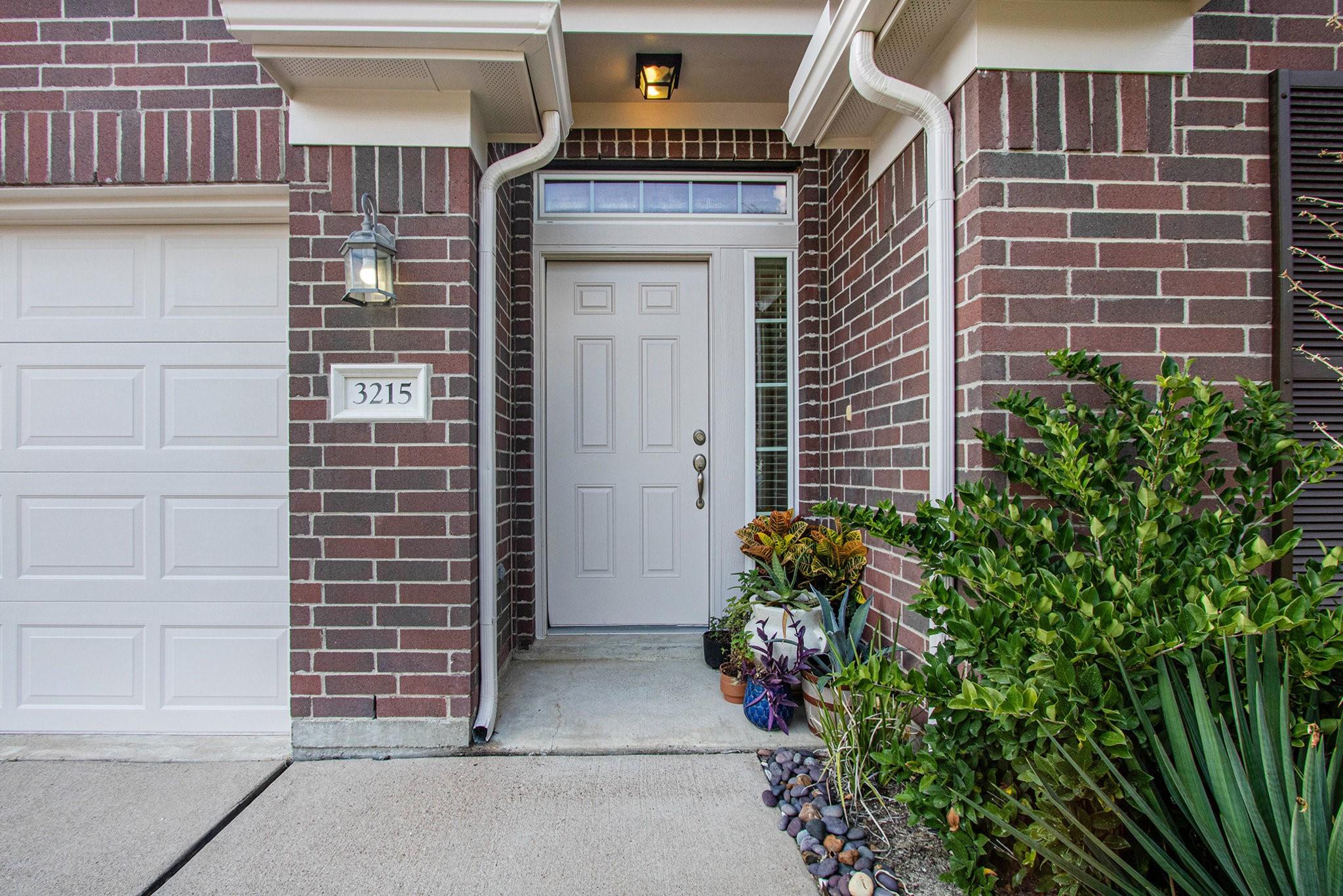 3215 Single Ridge Way