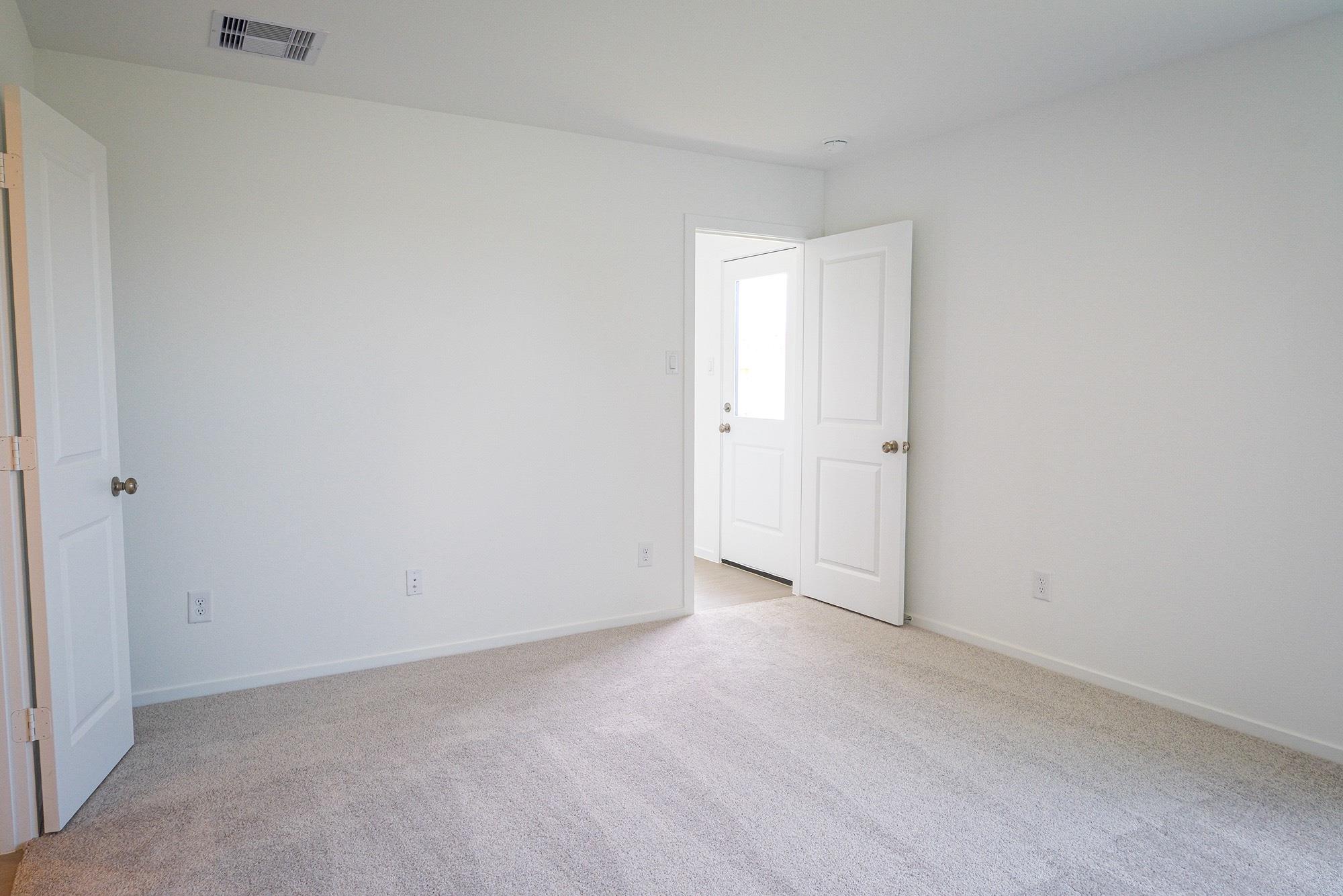 9006 Song Sparrow Lane