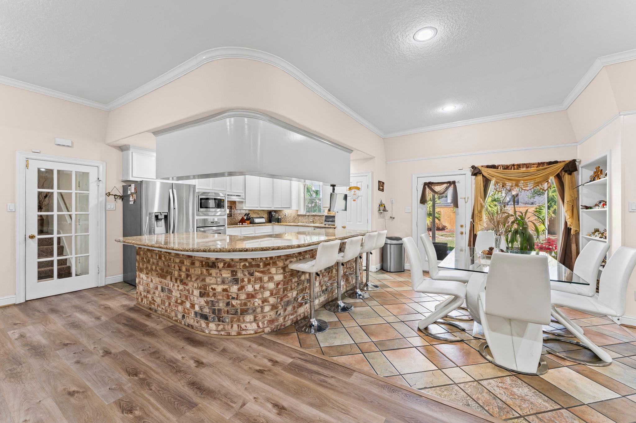 6015 Pebble Beach Drive