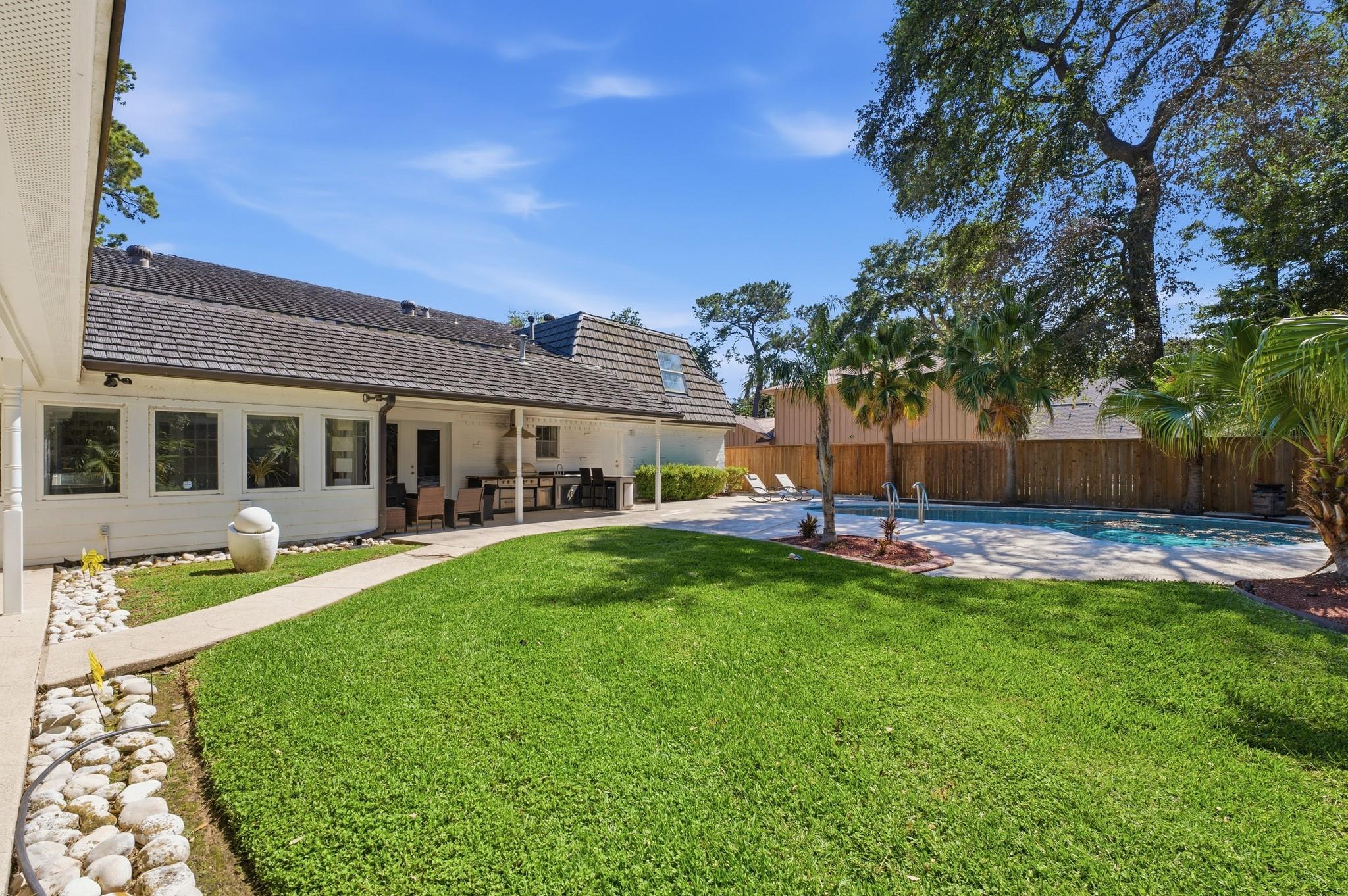 6015 Pebble Beach Drive