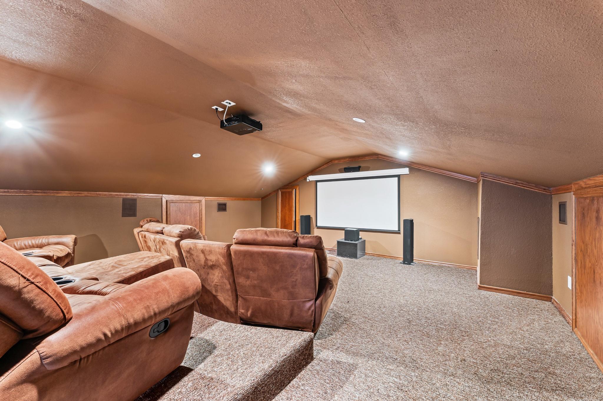 6015 Pebble Beach Drive