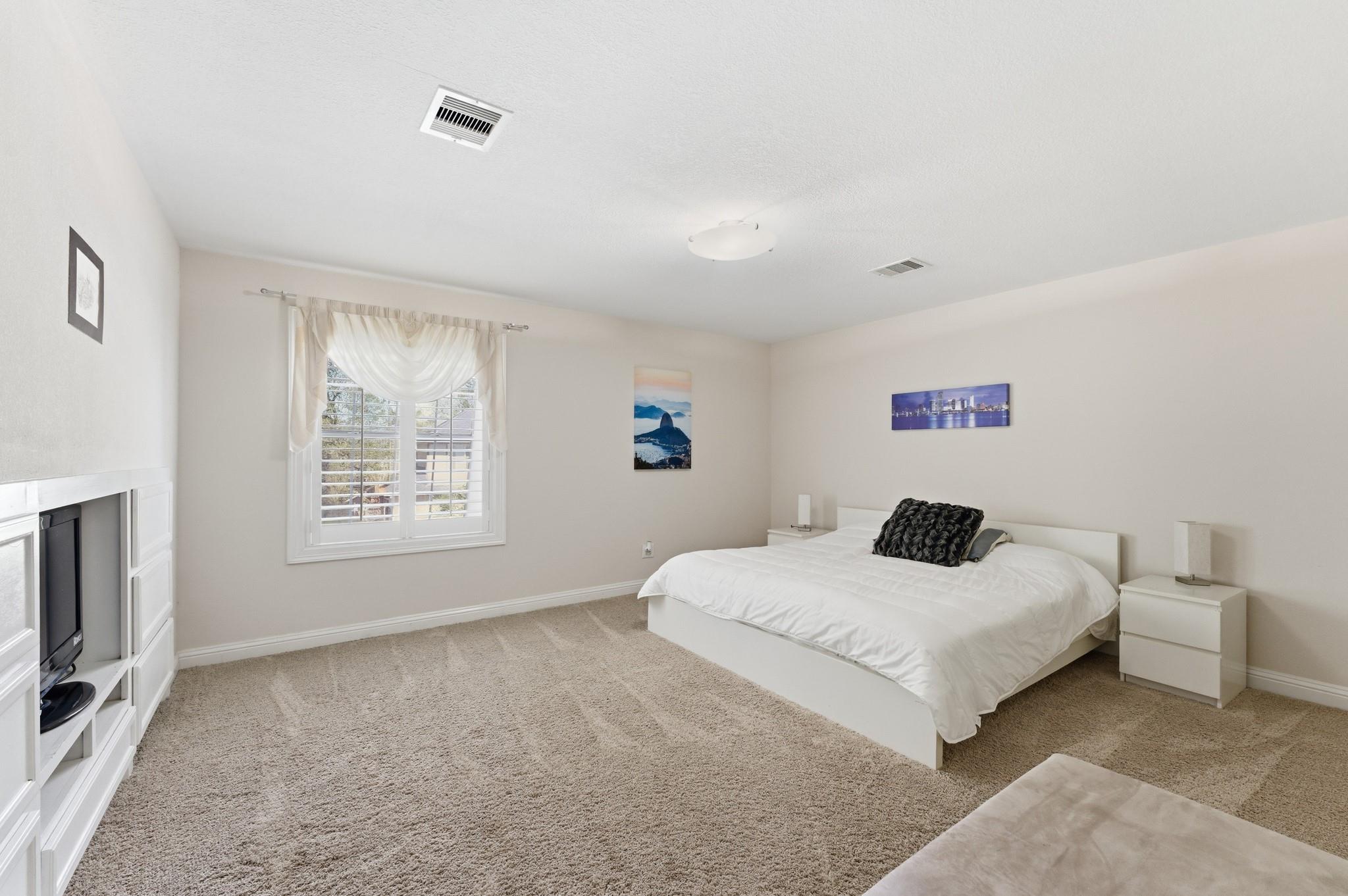 6015 Pebble Beach Drive