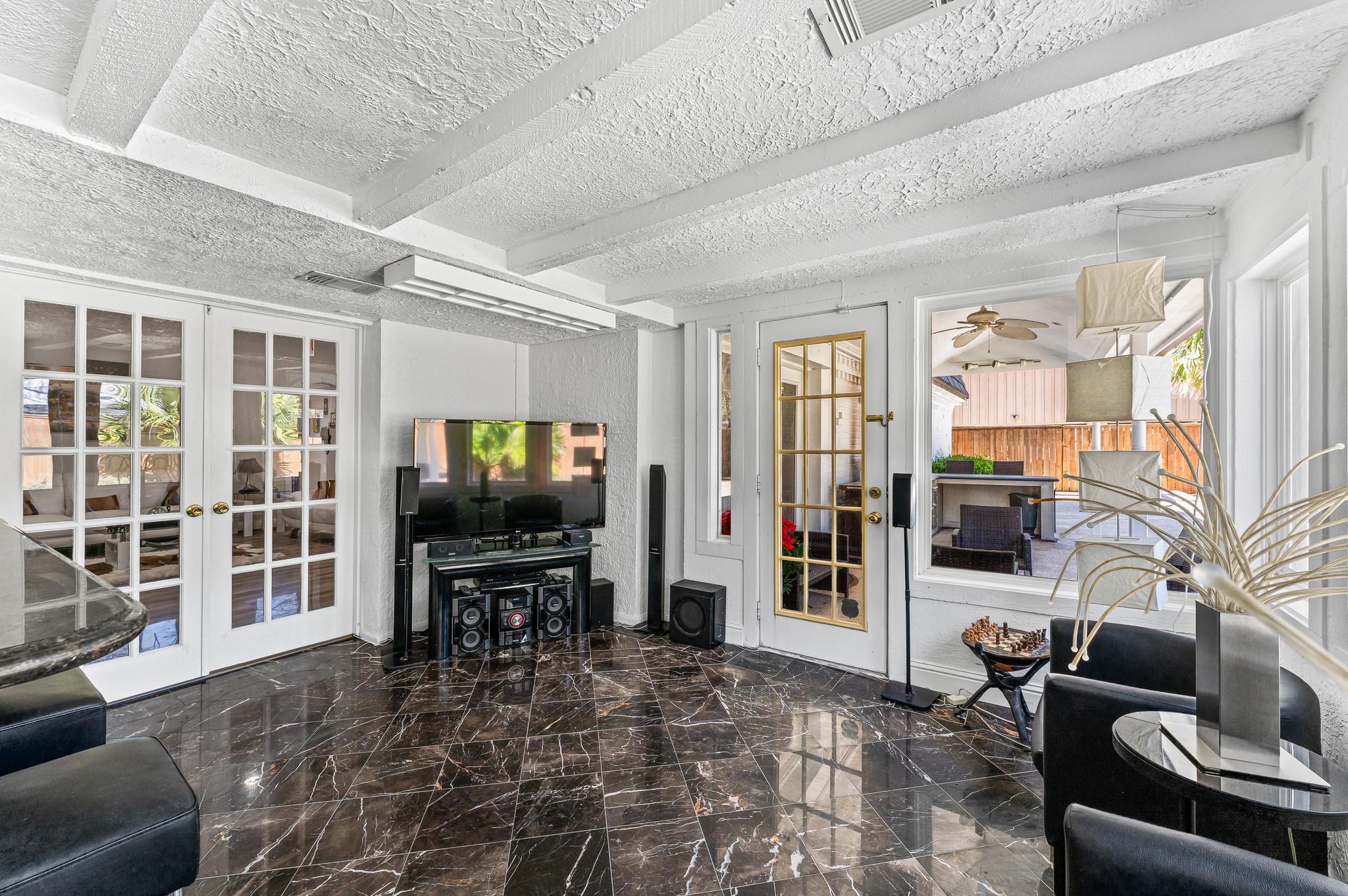 6015 Pebble Beach Drive