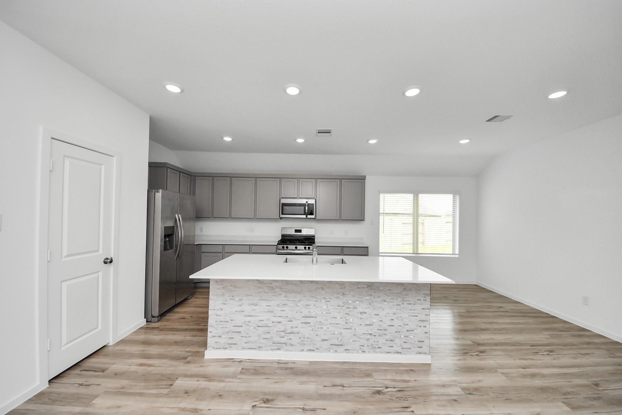 5106 Marlin Reef Drive