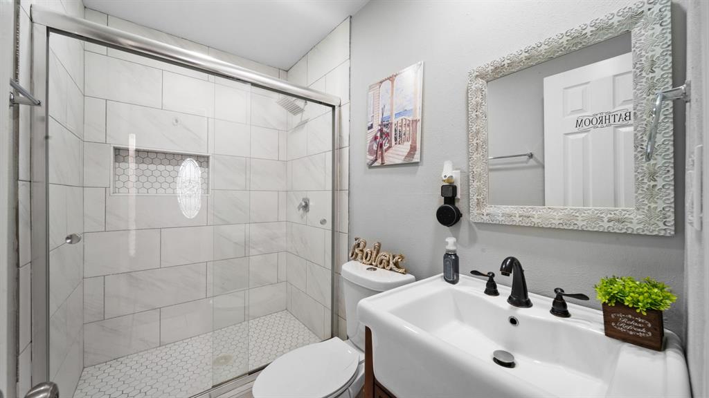 3800 Trailwood Drive