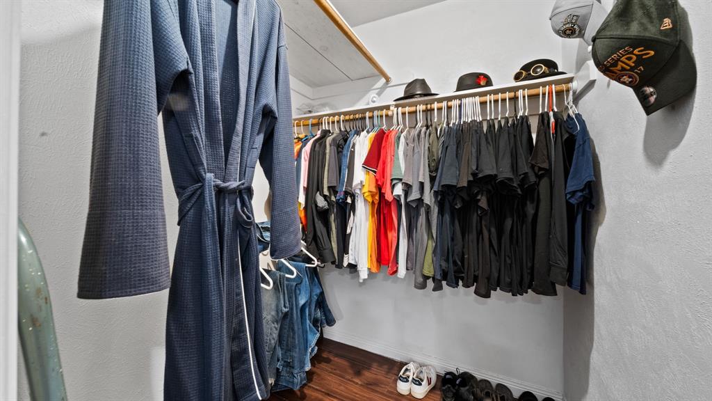 3800 Trailwood Drive