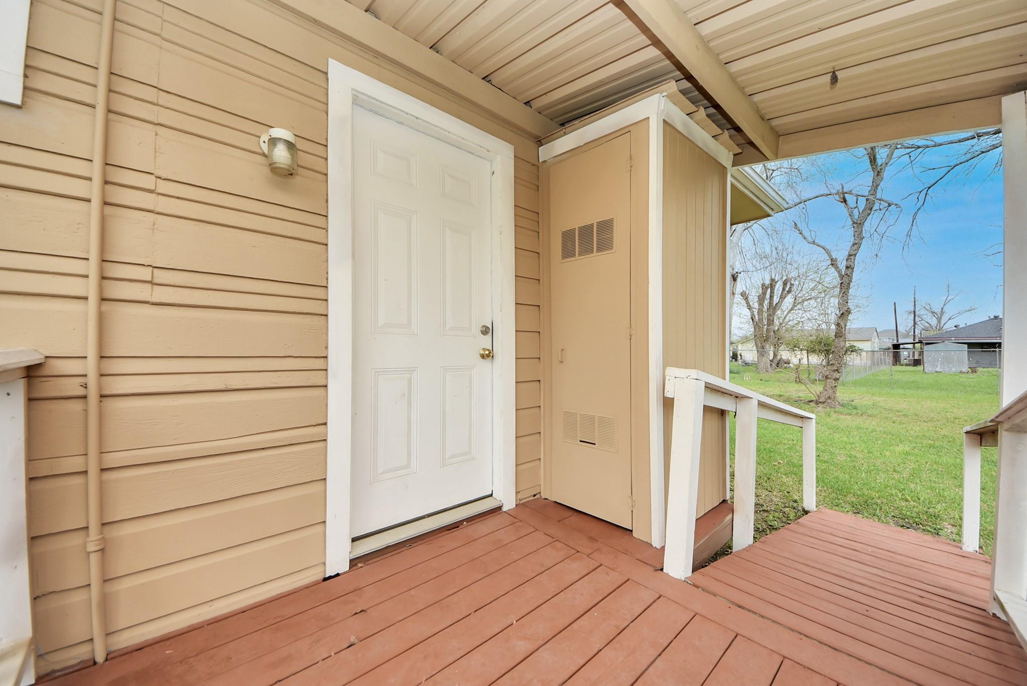 9413 Arden Court