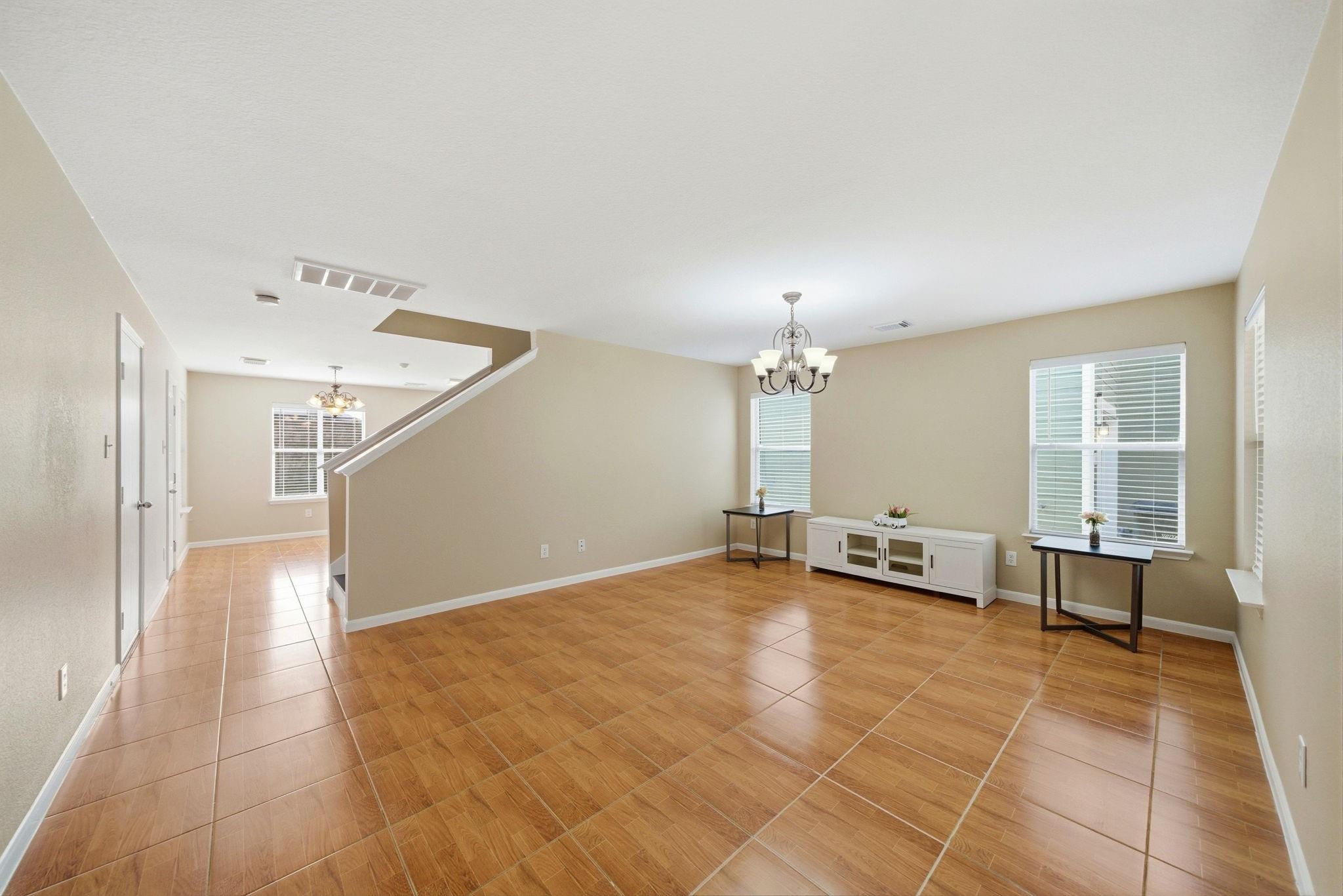 10038 Victoria Chase Lane