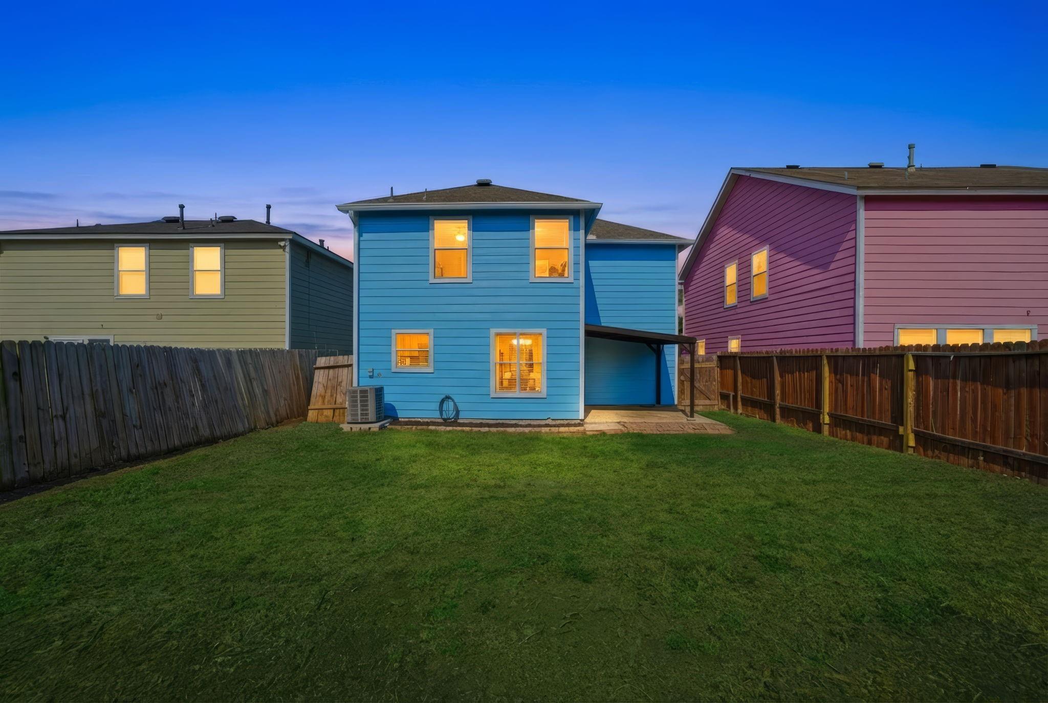 10038 Victoria Chase Lane