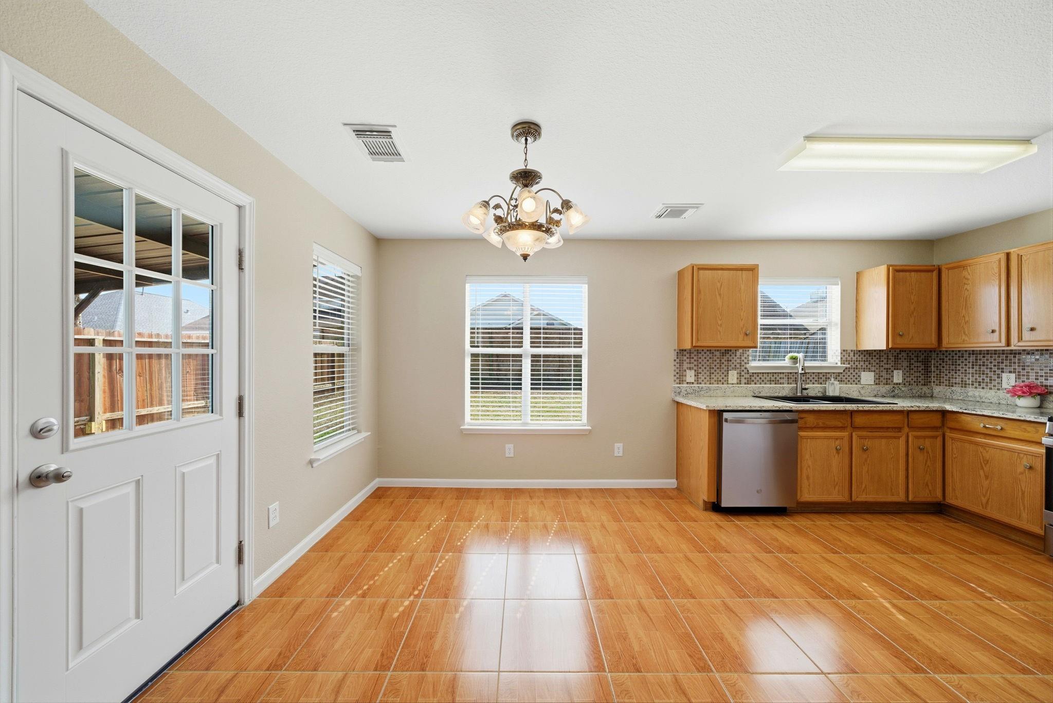 10038 Victoria Chase Lane