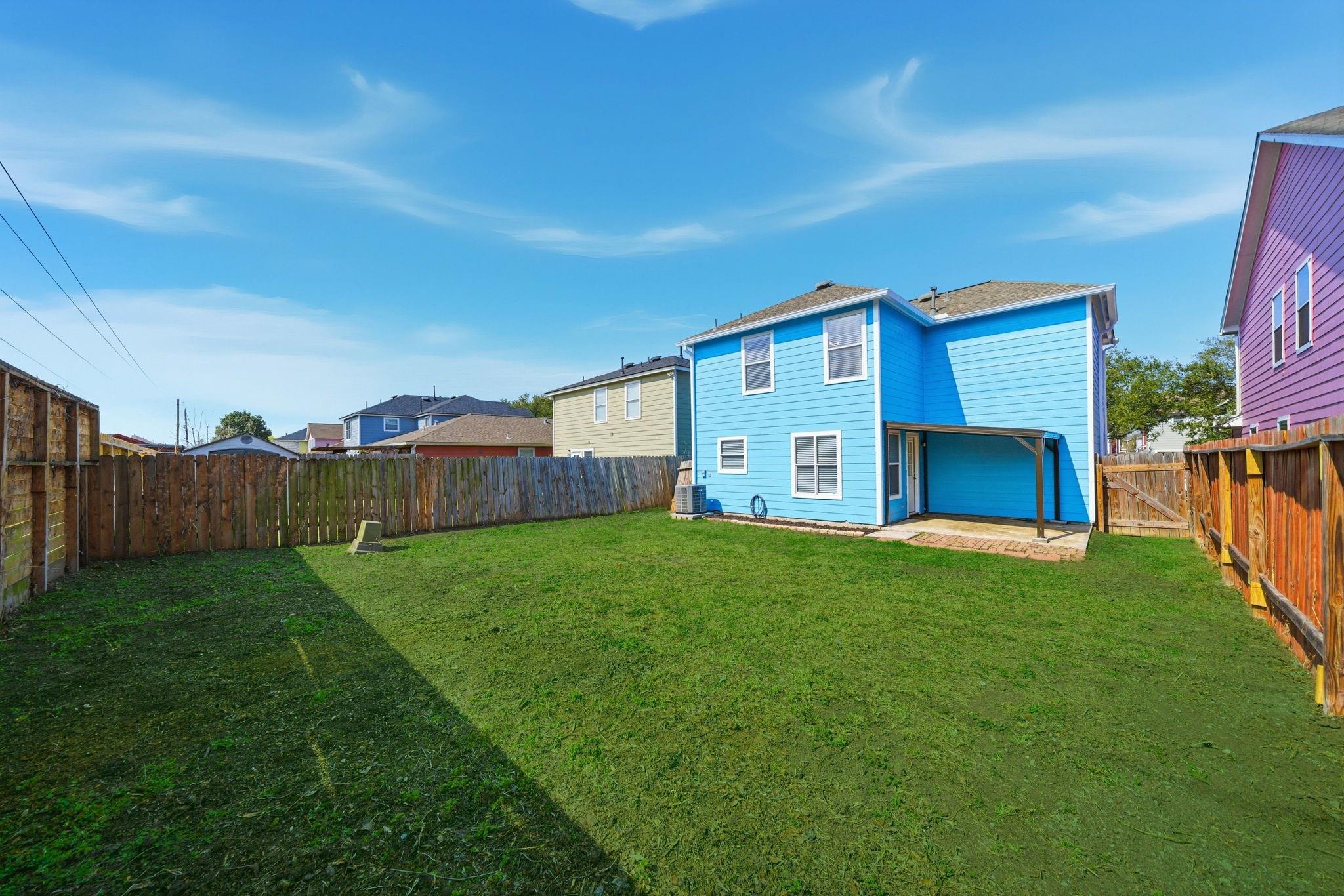 10038 Victoria Chase Lane