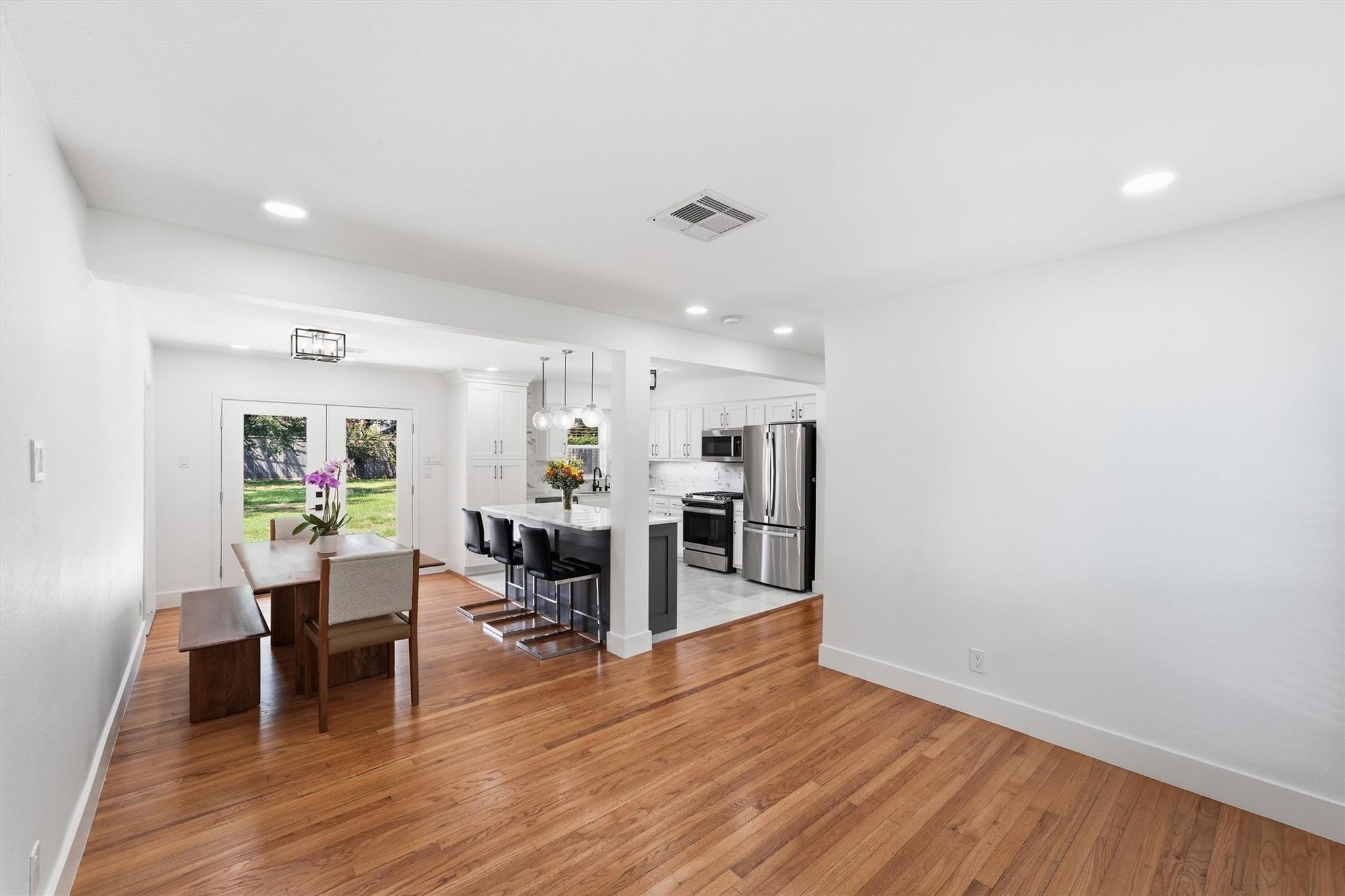 2014 Woodcrest Drive