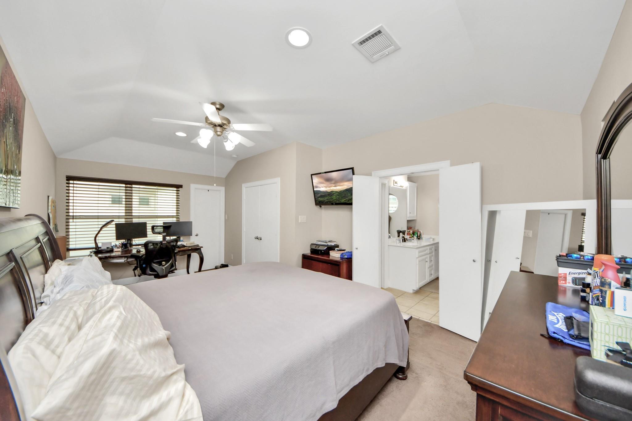 5951 South Loop E # 44