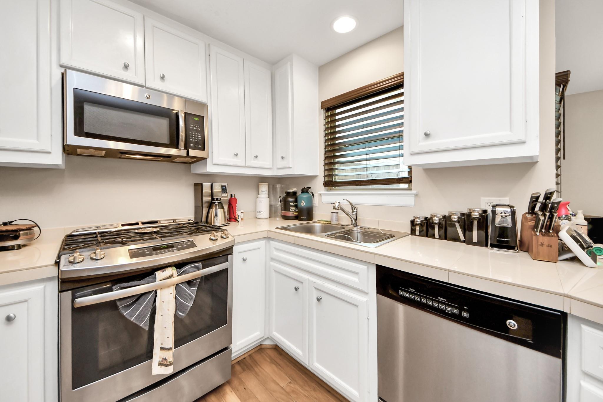 5951 South Loop E # 44