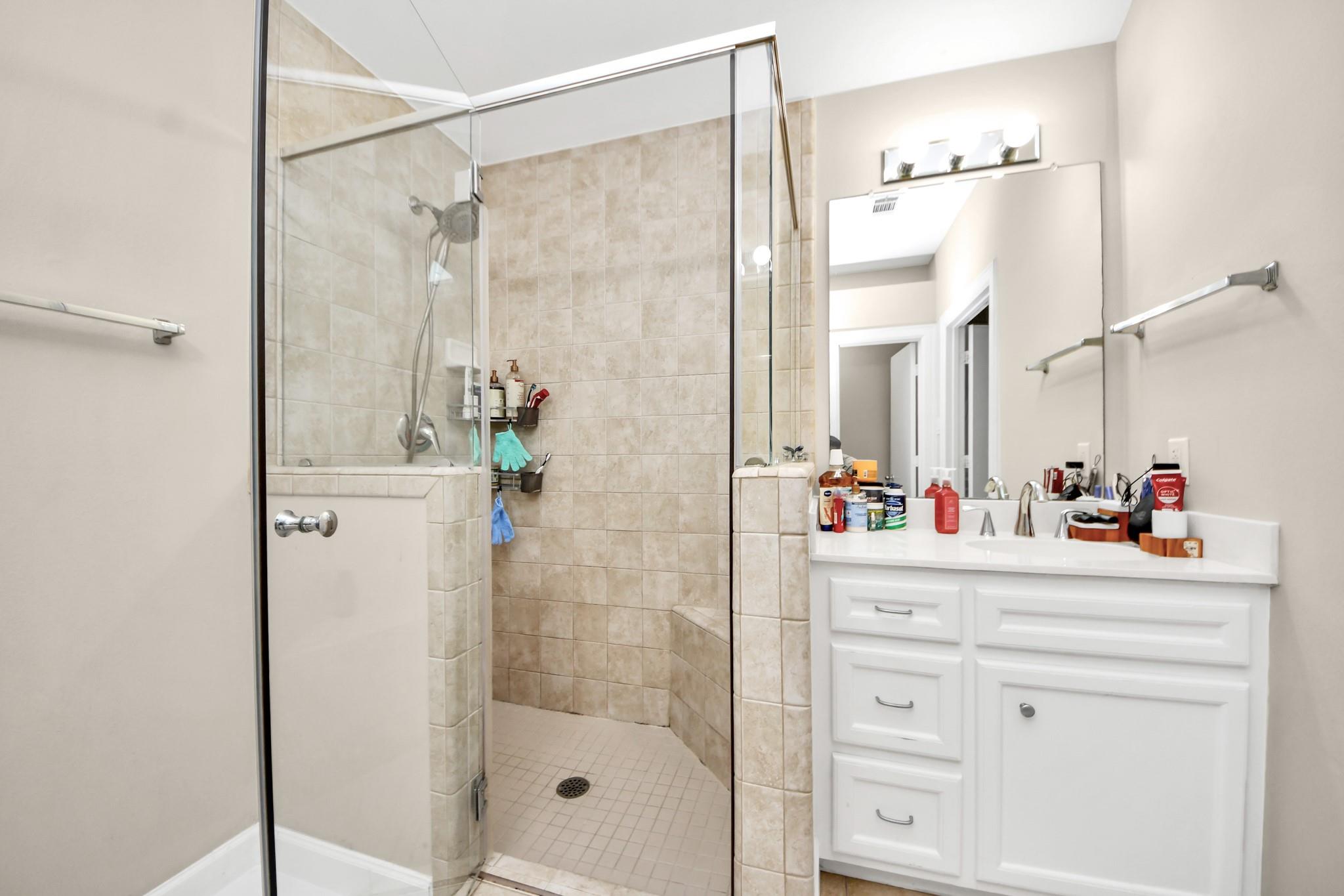 5951 South Loop E # 44