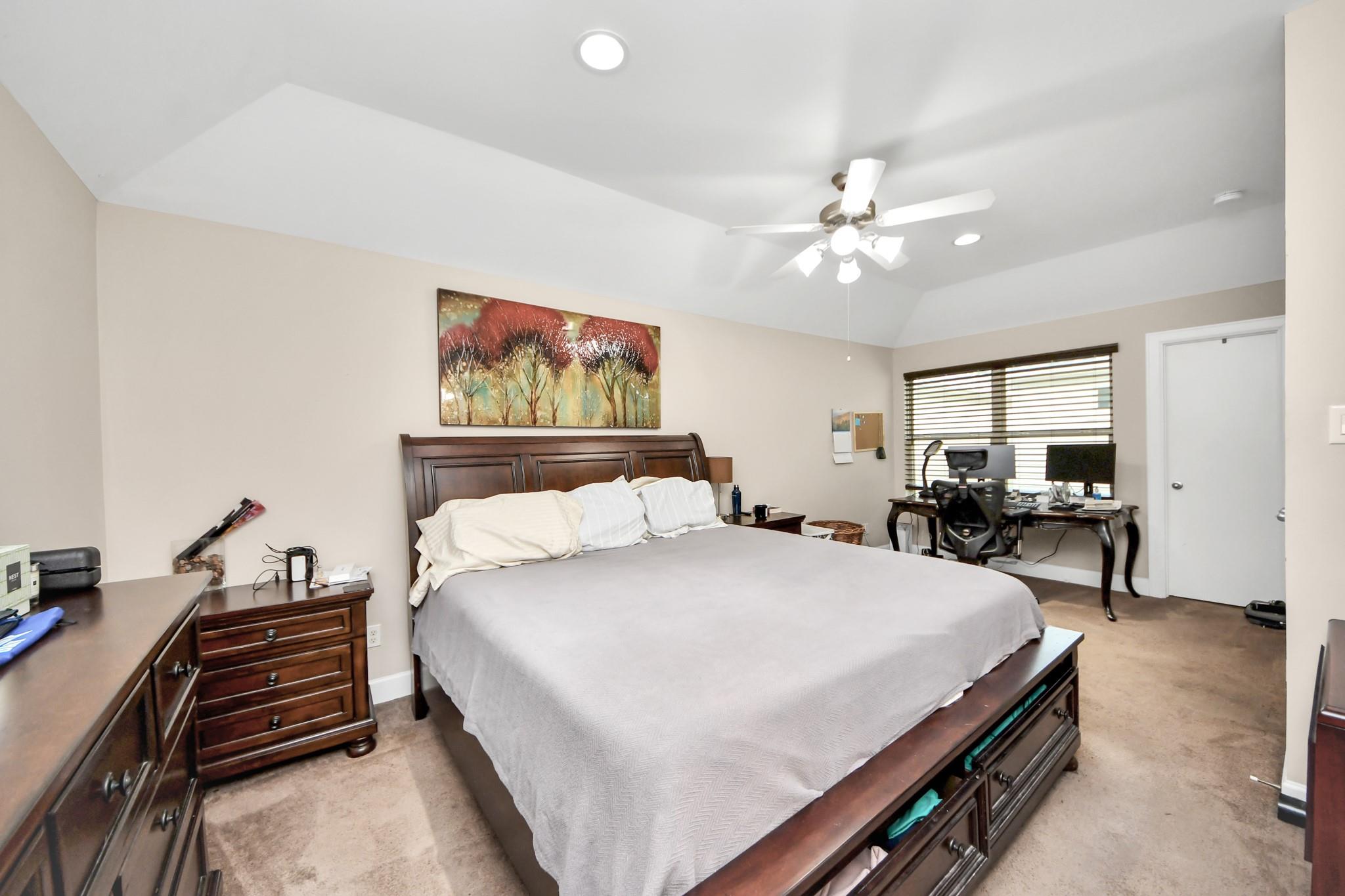 5951 South Loop E # 44