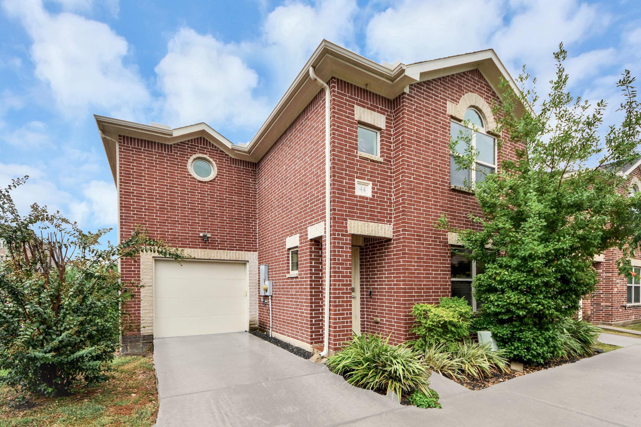 5951 South Loop E # 44