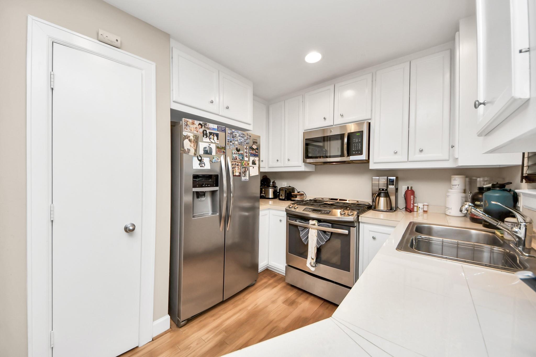 5951 South Loop E # 44