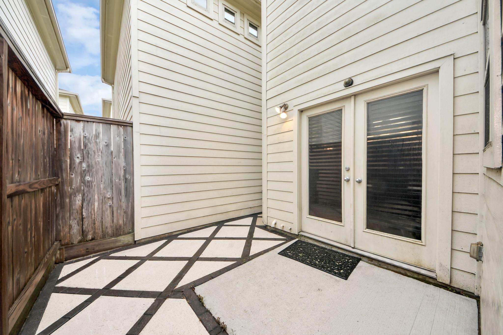 5951 South Loop E # 44