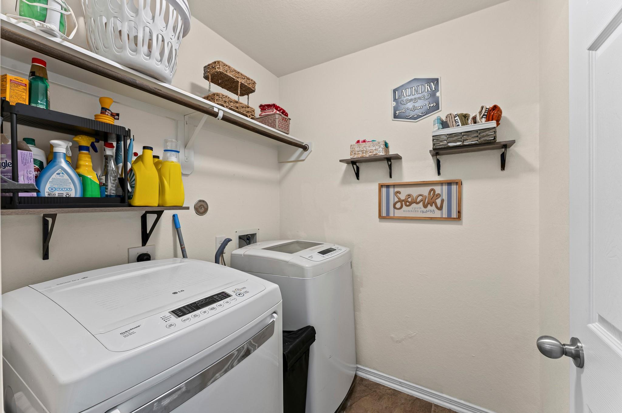 2703 Elm Crossing Trail