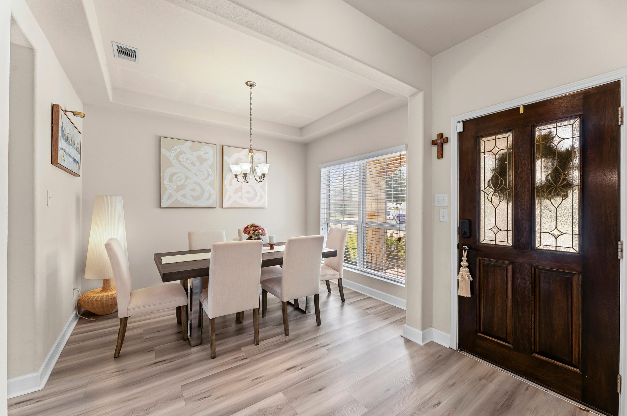 2703 Elm Crossing Trail