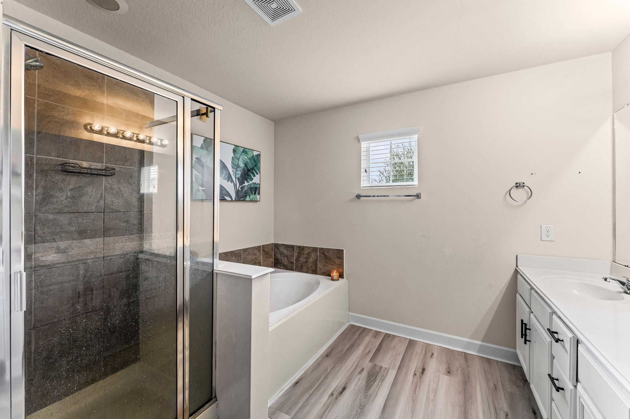 2703 Elm Crossing Trail