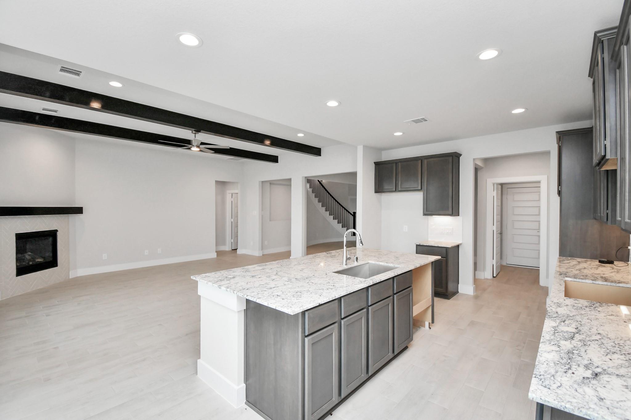 3039 Native Spring Dr