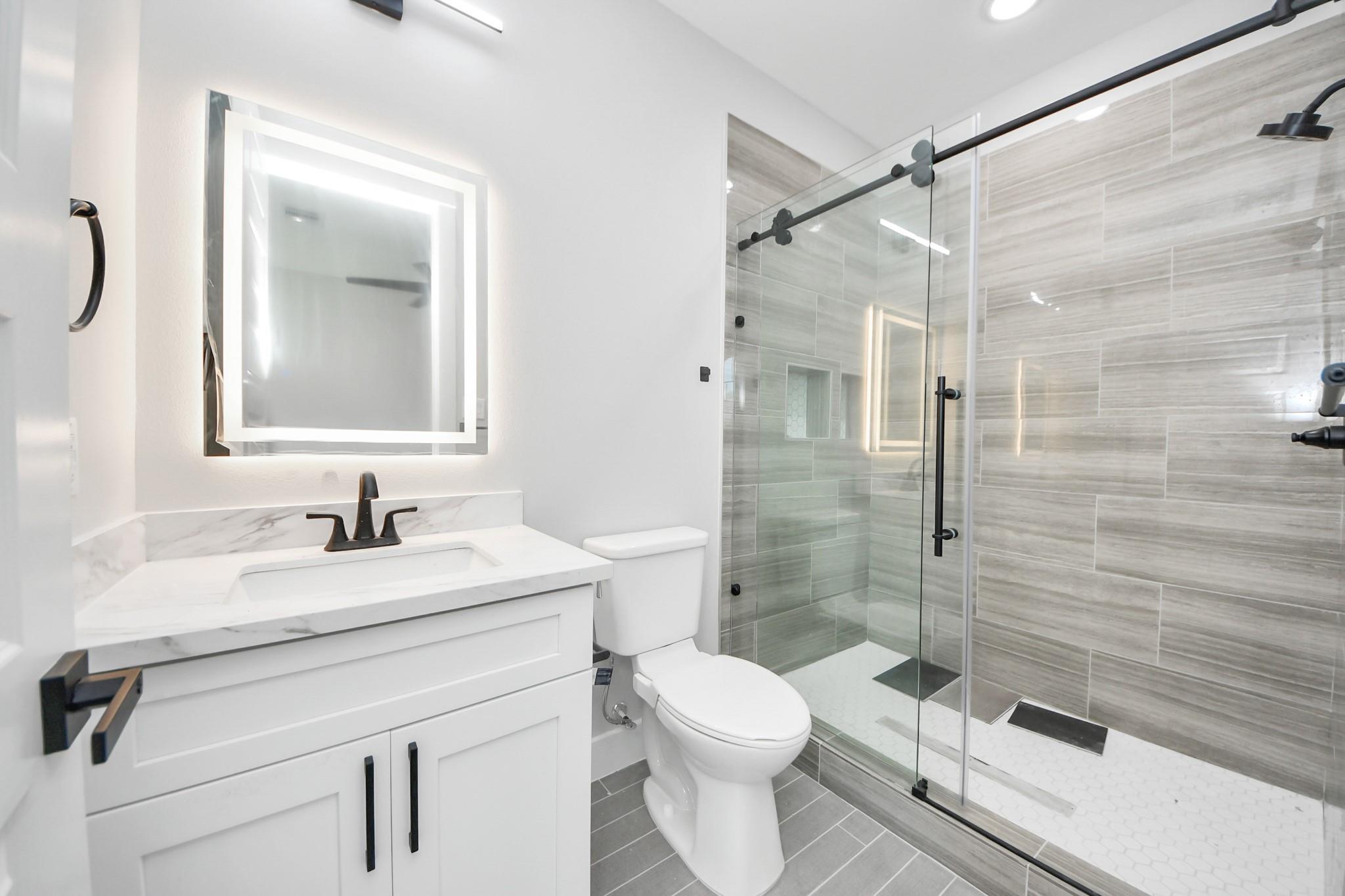 216 San Jacinto Street