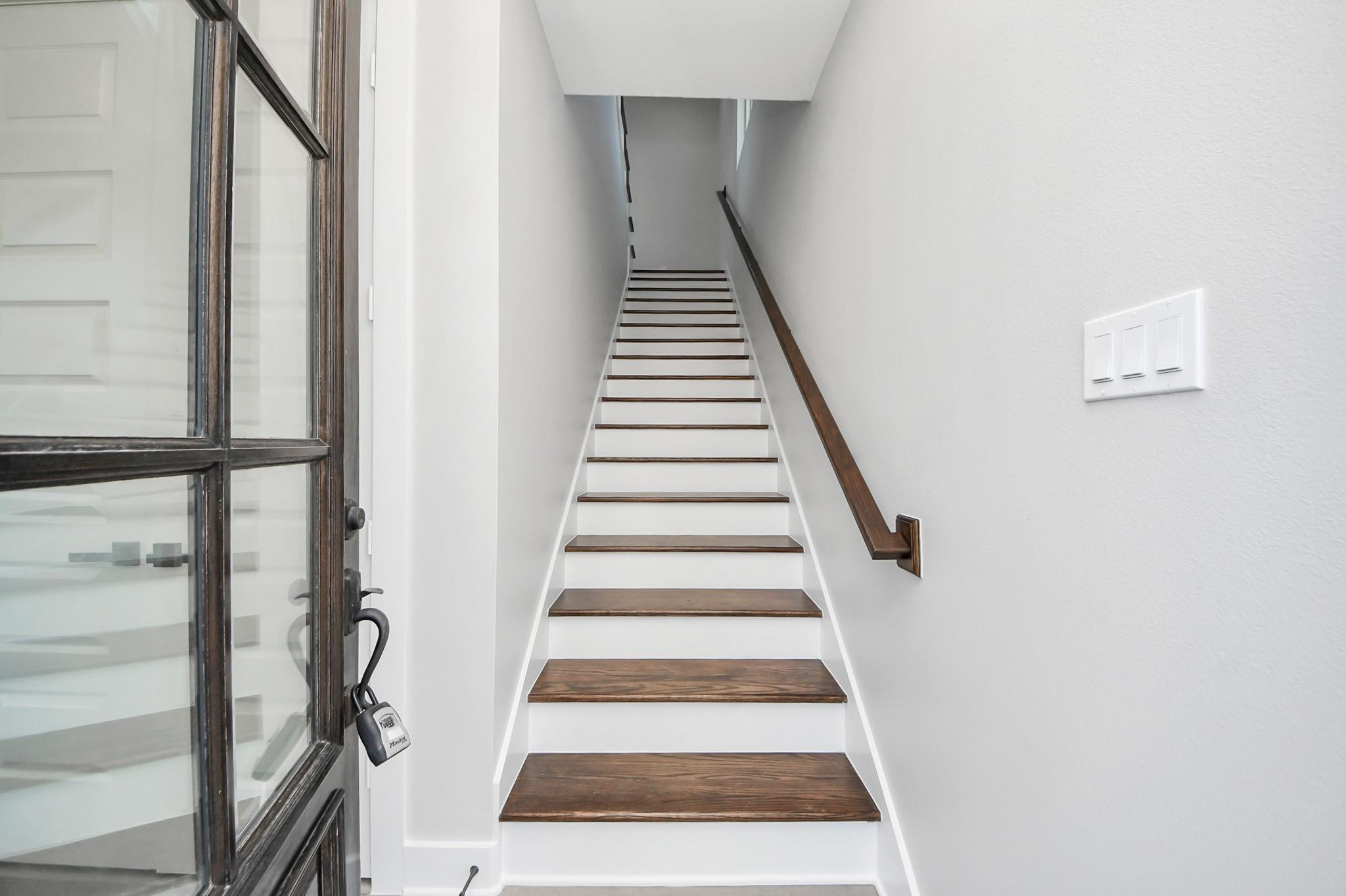 216 San Jacinto Street