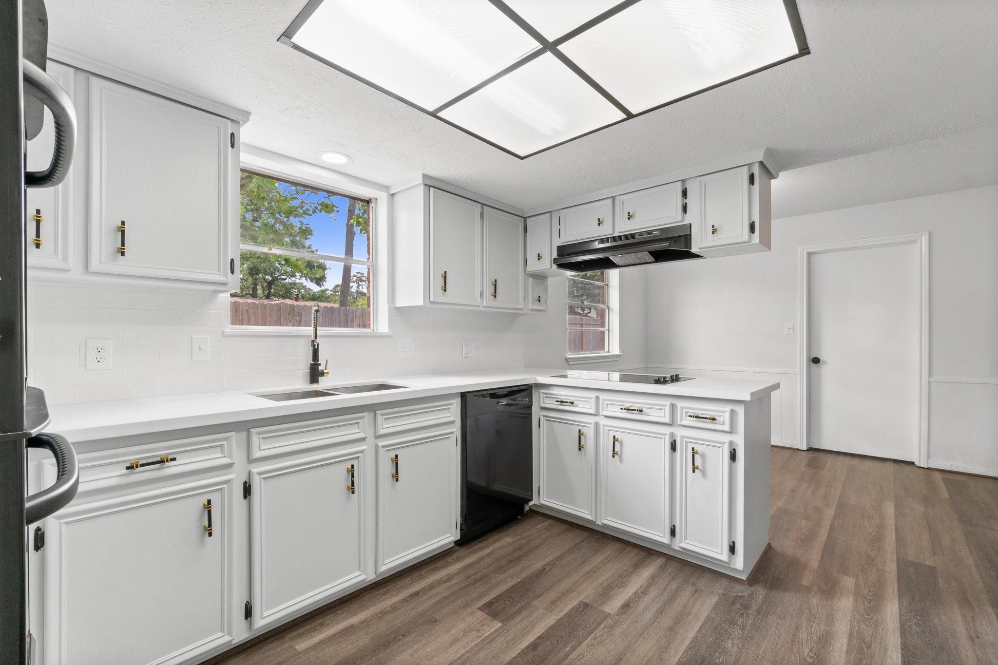 8122 Wimbledon Lane
