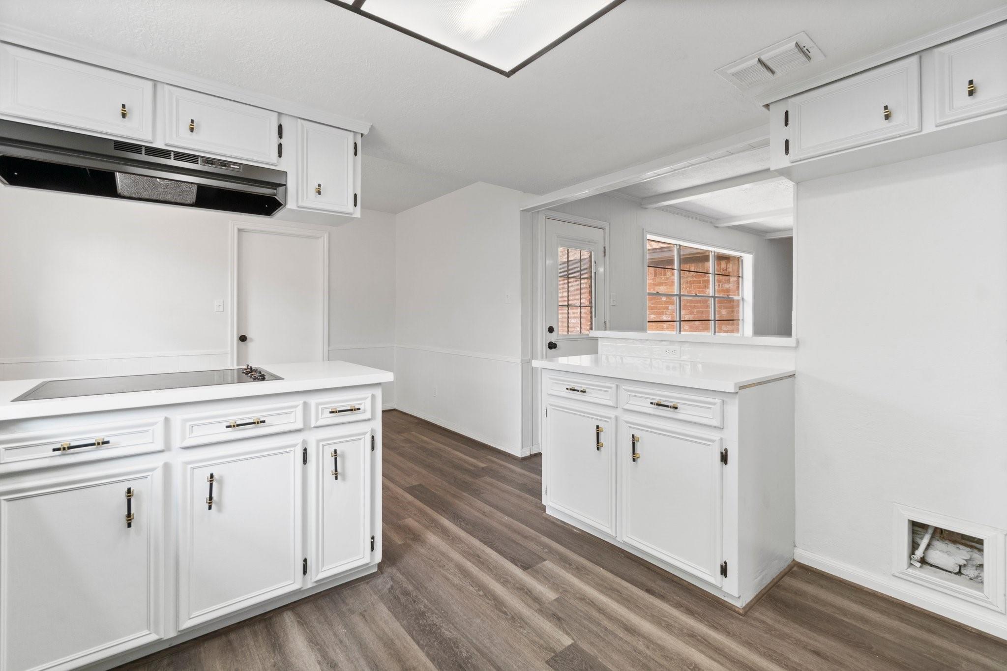 8122 Wimbledon Lane