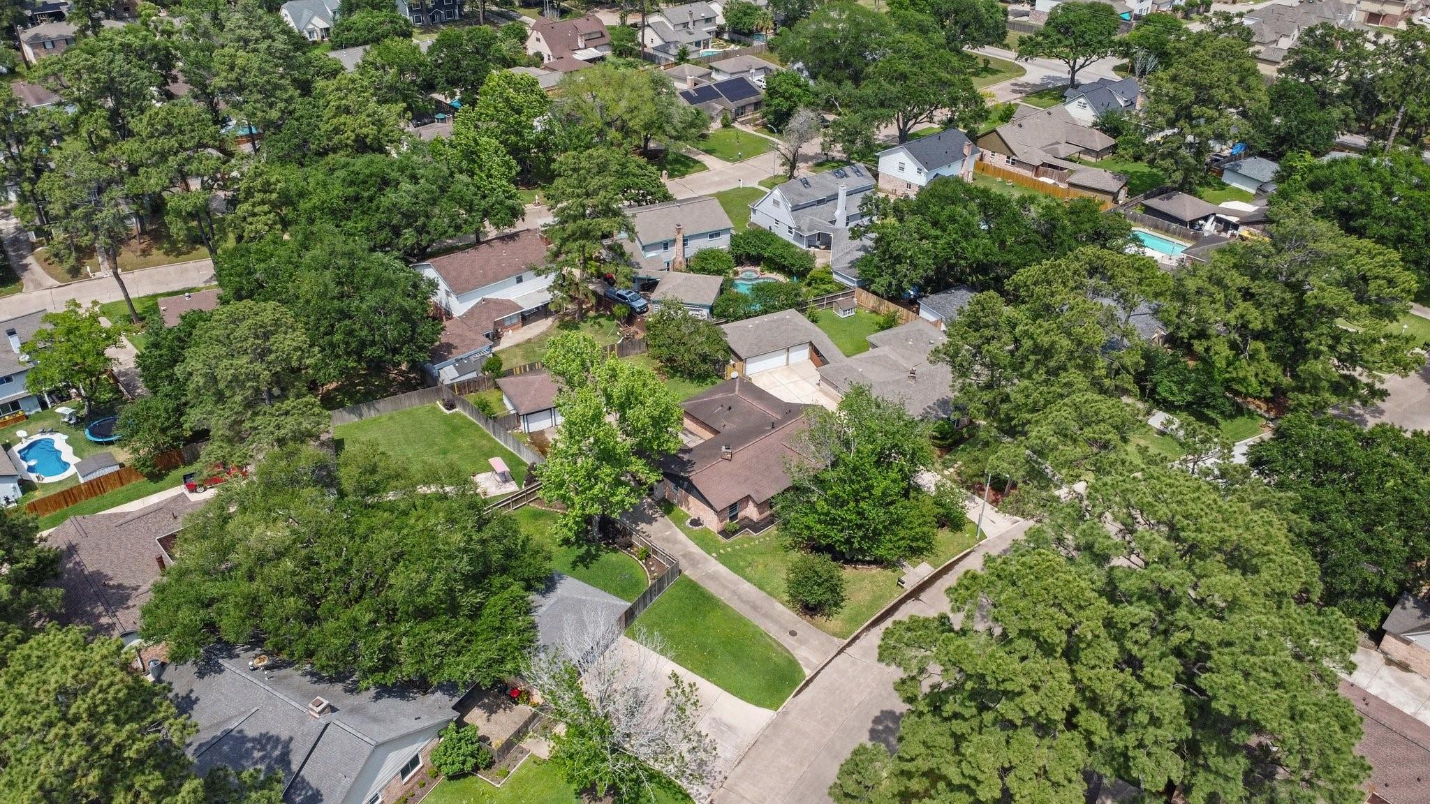 8122 Wimbledon Lane