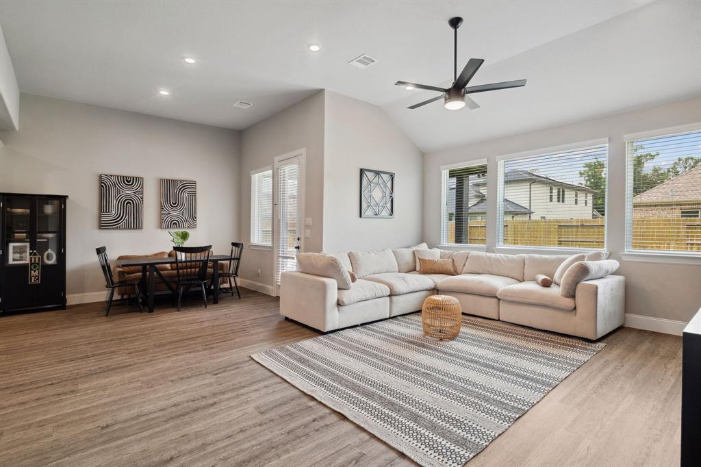 27549 Vivace Drive