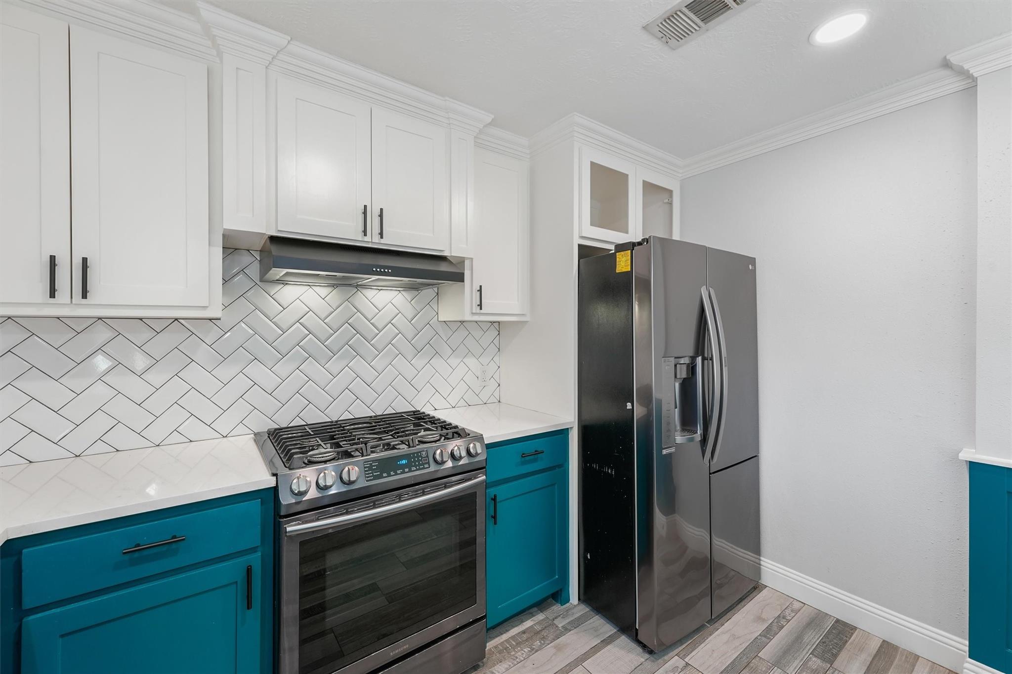 16906 Rolling Acres Drive