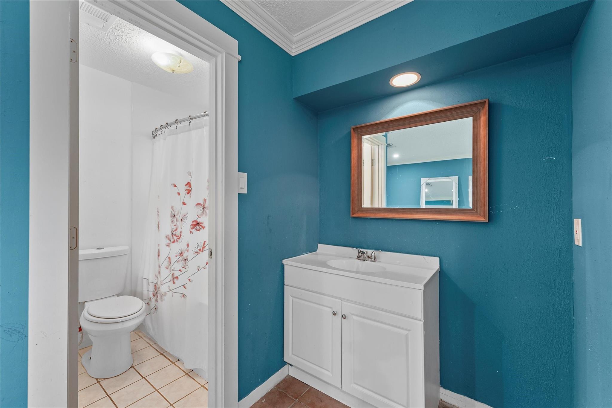 16906 Rolling Acres Drive