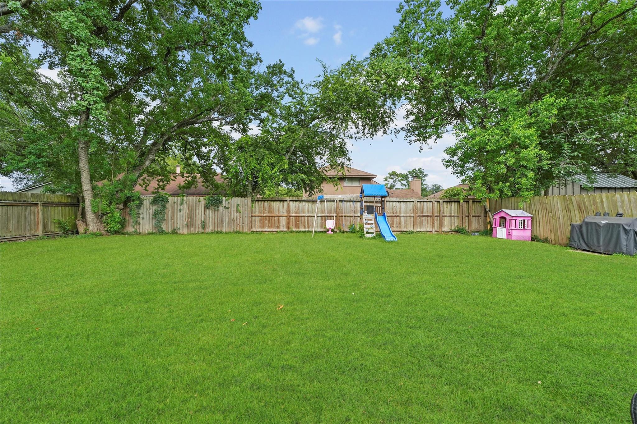 16906 Rolling Acres Drive