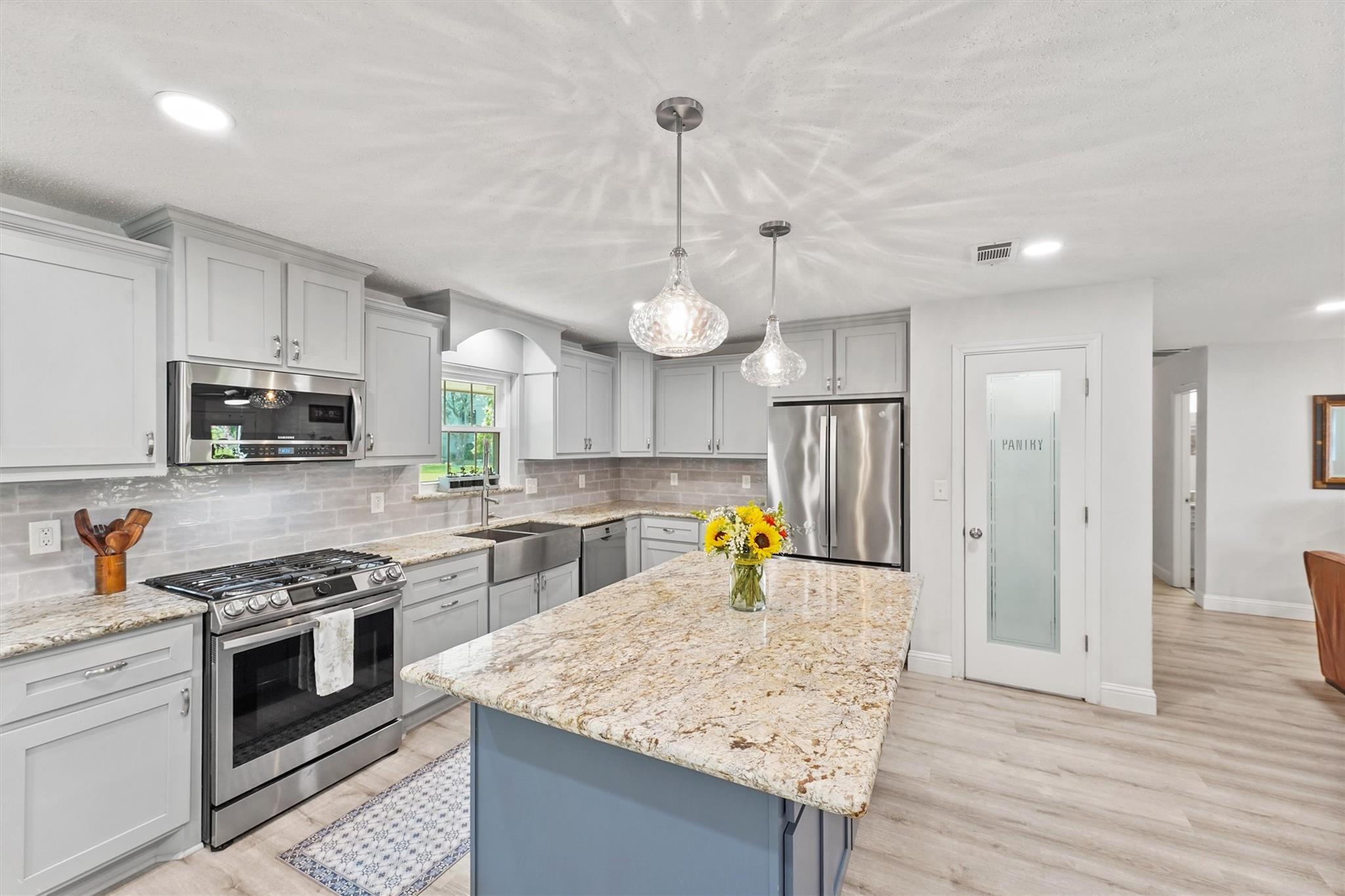 715 Timber Cove Drive