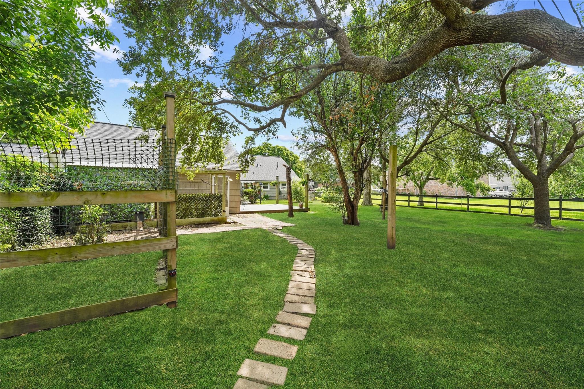 715 Timber Cove Drive