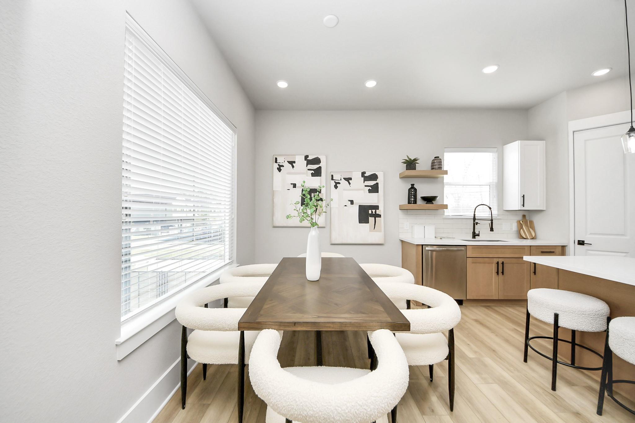 1104 Mansfield Street Unit: E
