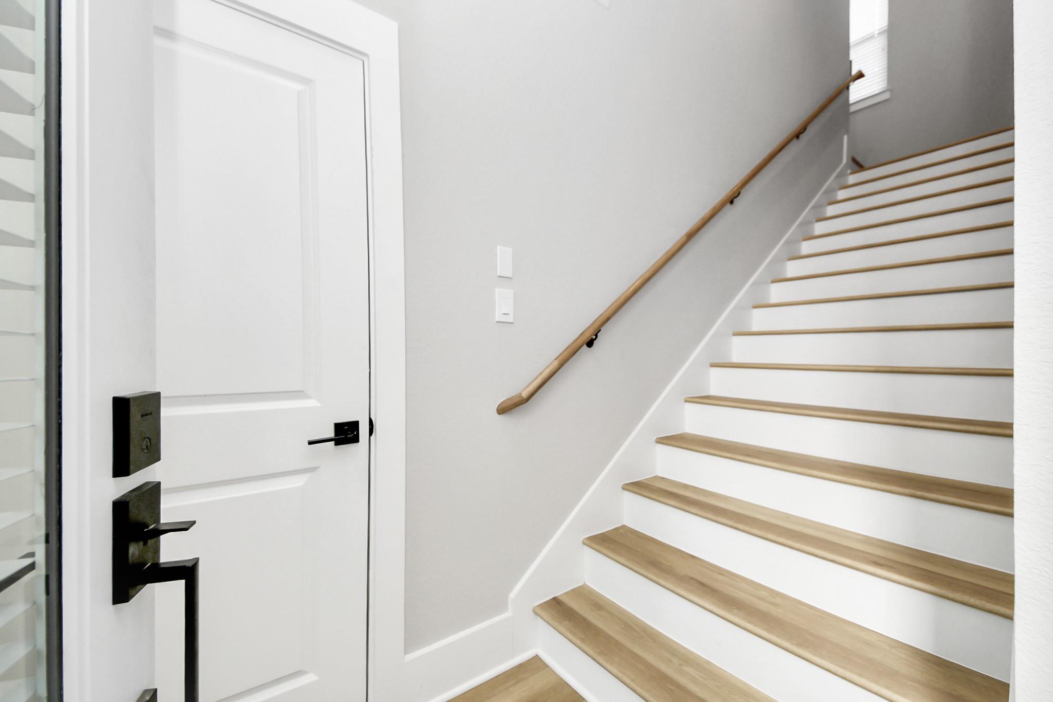1104 Mansfield Street Unit: E